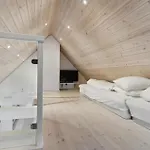 4 Bedroom Amazing In *