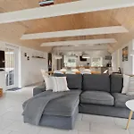 4 Bedroom Amazing In Σπίτι διακοπών Ringkøbing