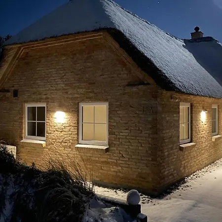 4 Bedroom Amazing In Vakantiehuis *